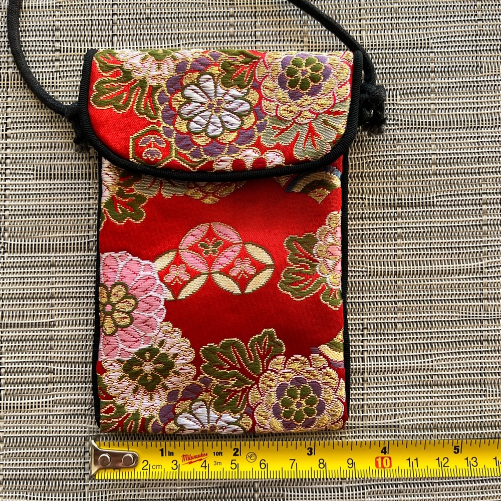 Small Bag - Picture 3 of 4